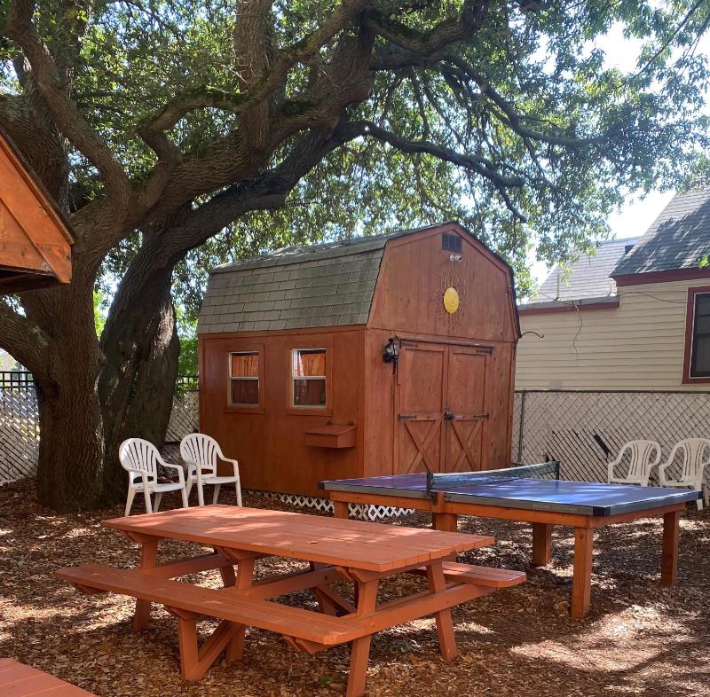 Ocean Cove Motel - image 10