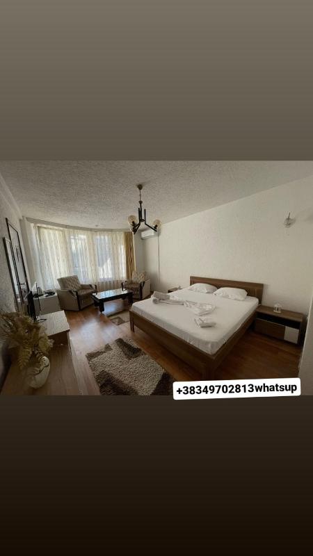 Large Double Room image 2