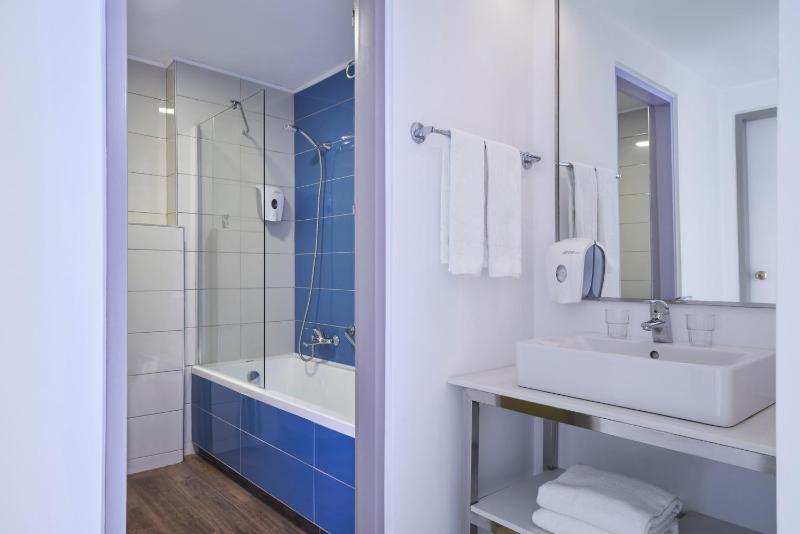 Apartment image 3