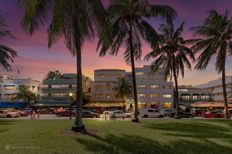 CasaGrandeSouthBeach by AmericanVacationLiving 4RM - image 31