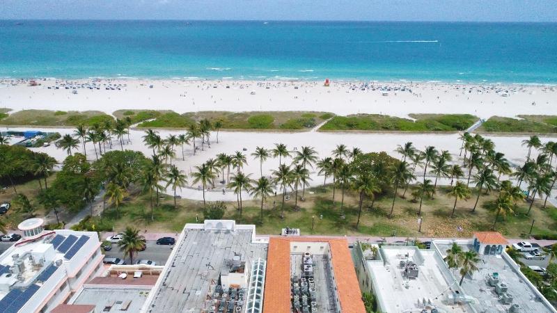 CasaGrandeSouthBeach by AmericanVacationLiving 4RM - image 1