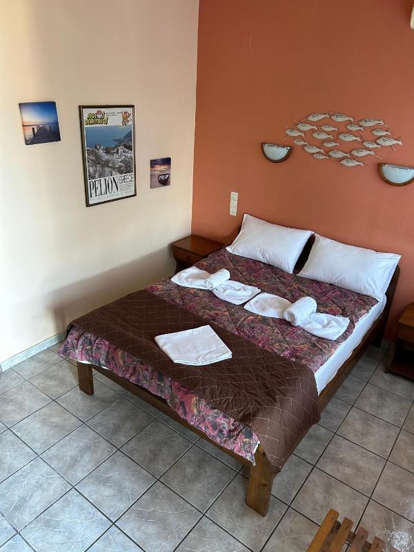 Standard Double Room with Sea View - Ground Floor image 4