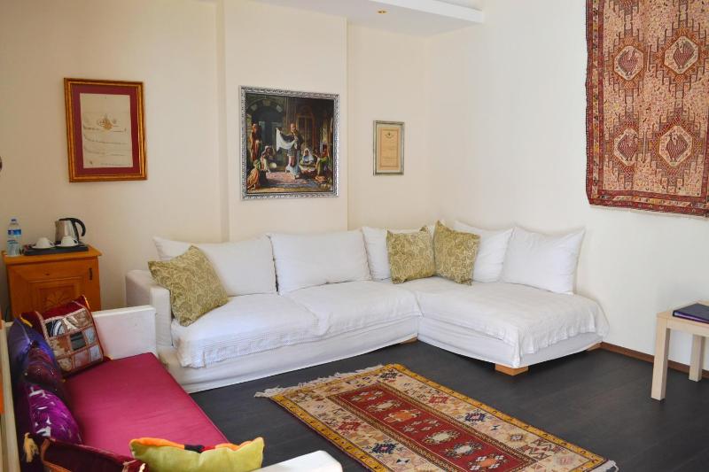 King Suite image 2