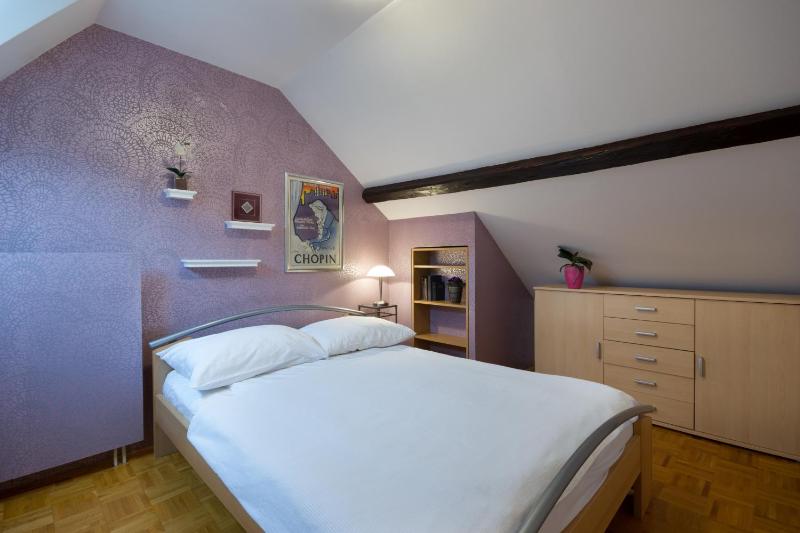 Apartment Nina Tour As Ljubljana with private terrace under Castle hill - image 12