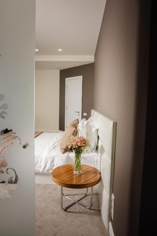 Royal Suite image 1
