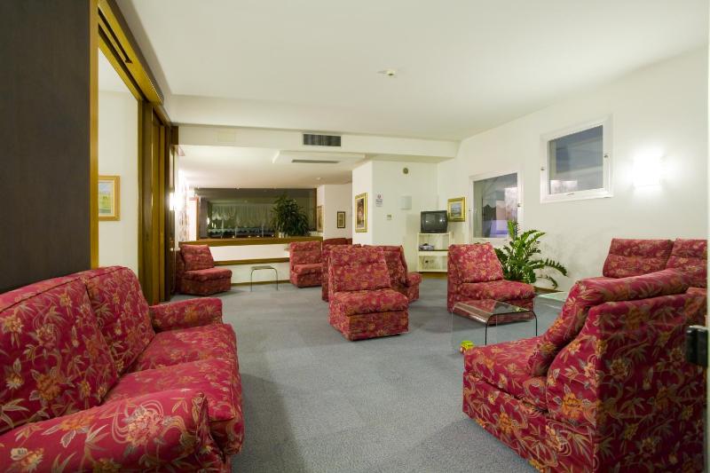 Hotel Metropol - image 36