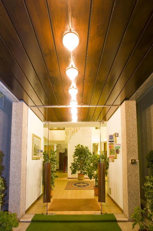 Hotel Metropol - image 5