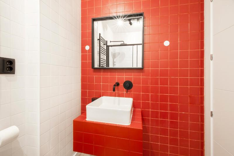 Silva Apartment by Olala Homes - image 6