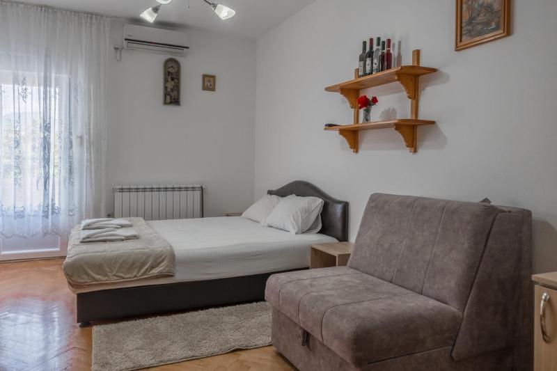 Double Room with Sea View image 1