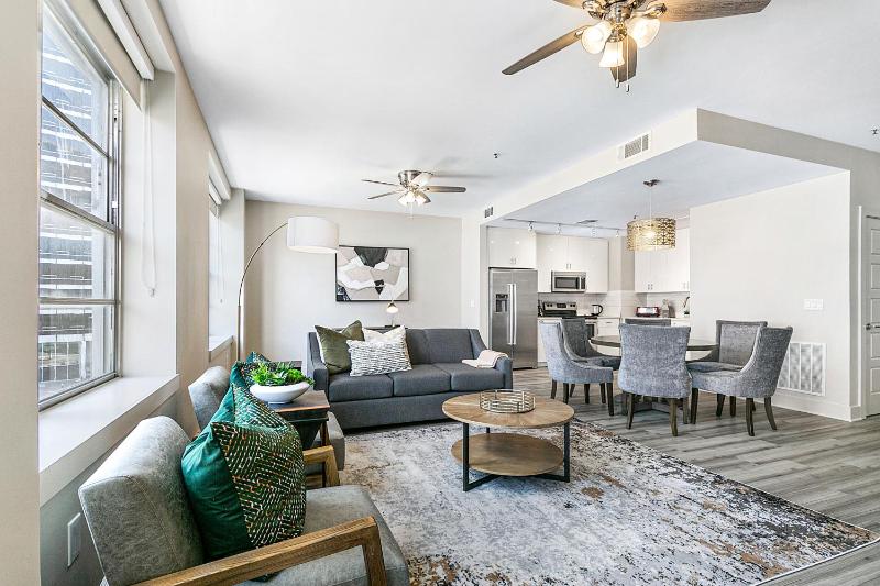 Amazing 4-Bedroom Haven in the Heart of New Orleans Images