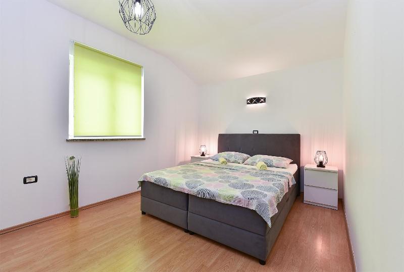 House Marijana 2115 - image 12