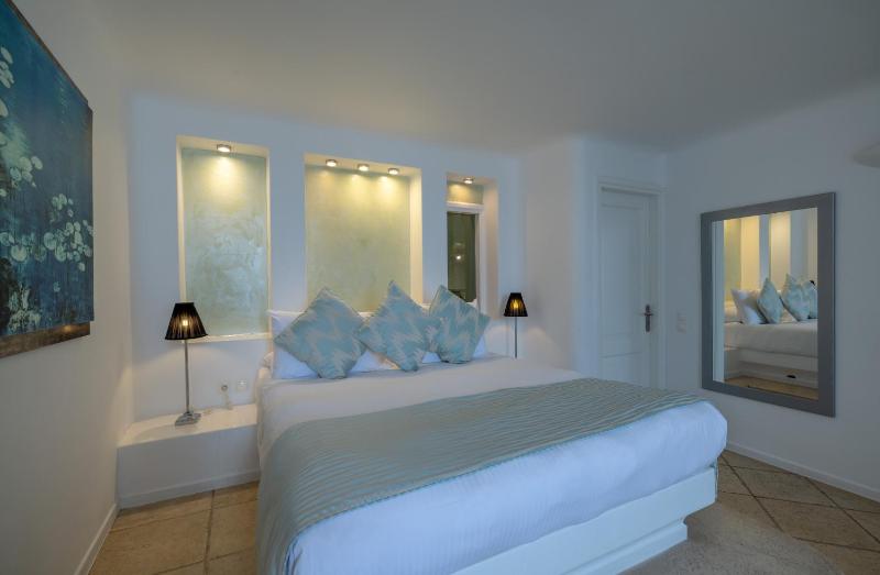 Lagoon Suite image 4