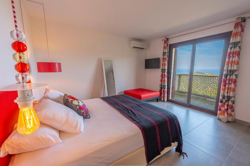 Villa 3 image 3