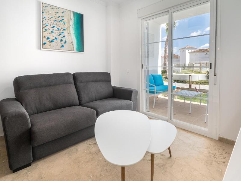 Small Oasis 2386 Groundfloor 5 min from the beach - image 10