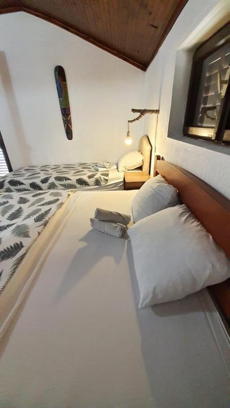 Studio Apartment image 1