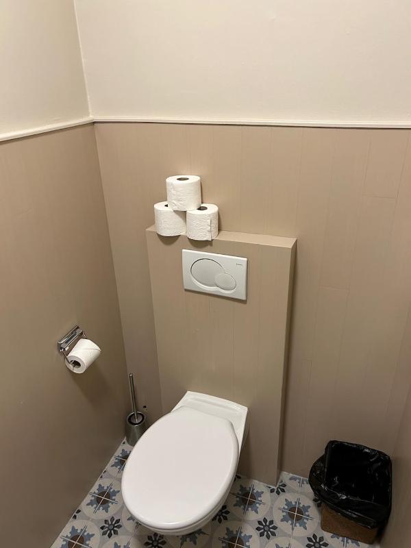 Comfort Queen Room with cathedral View image 1