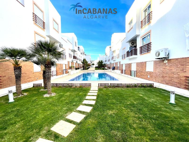 InCabanas Images