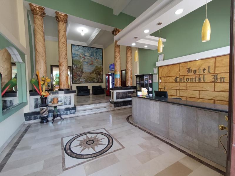 Hotel Colonial Inn - image 1