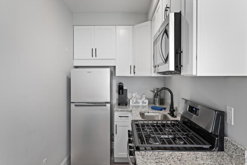 Standard Double Room image 4