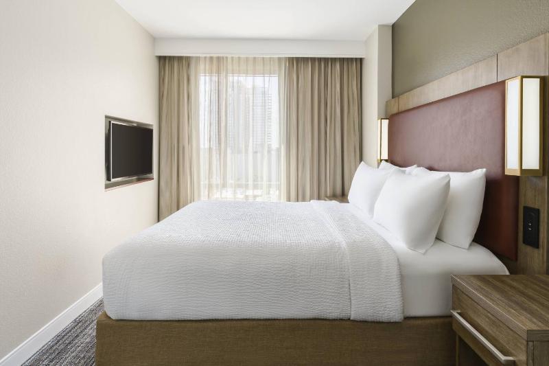 Residence Inn by Marriott Austin Downtown/Convention Center - image 26