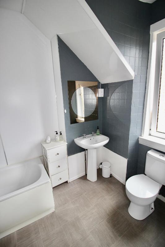 Standard Double Room image 4