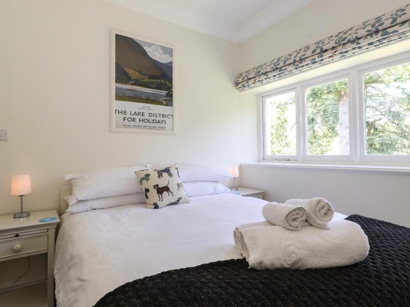 Lake House Loft - image 20