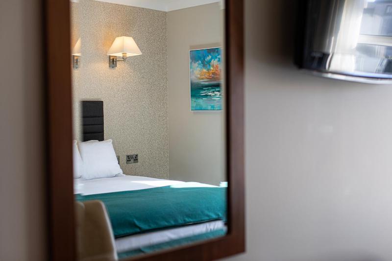 Standard Single Room image 1