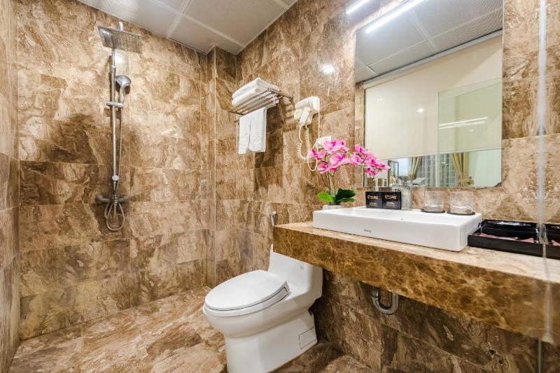 One Hotel - image 6