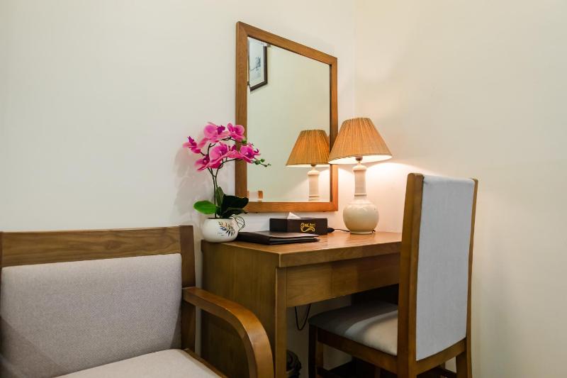 One Hotel - image 4