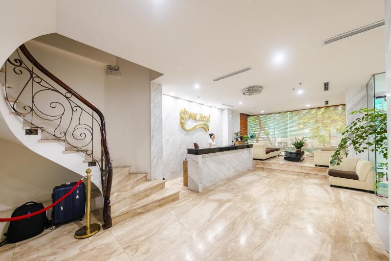 One Hotel - image 11