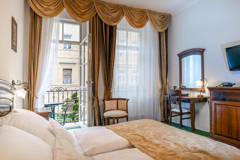 Comfort Double Room or Twin Room with Wellness and Swimming Pool Access image 4