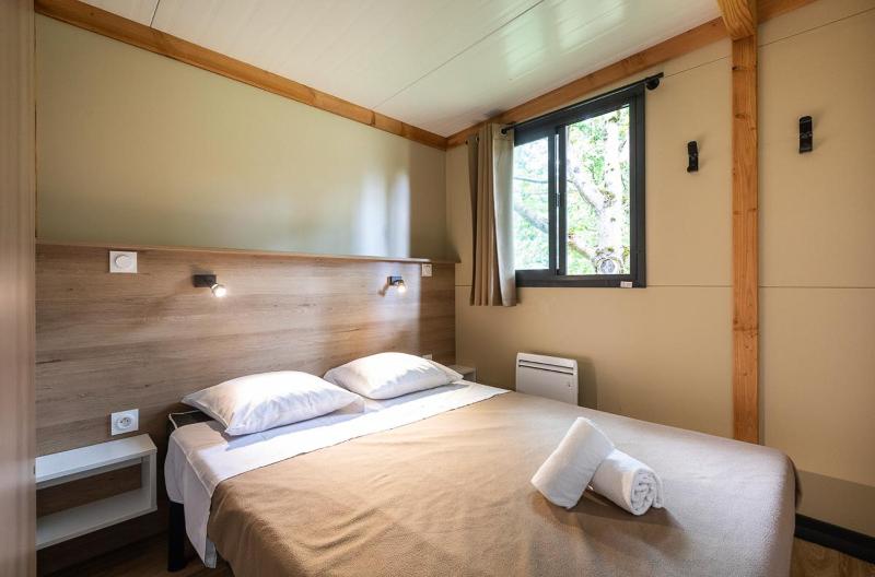 Mobile Home image 3