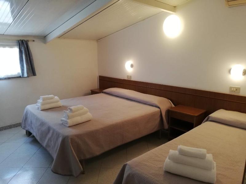 Hotel La Bella Vita - image 7