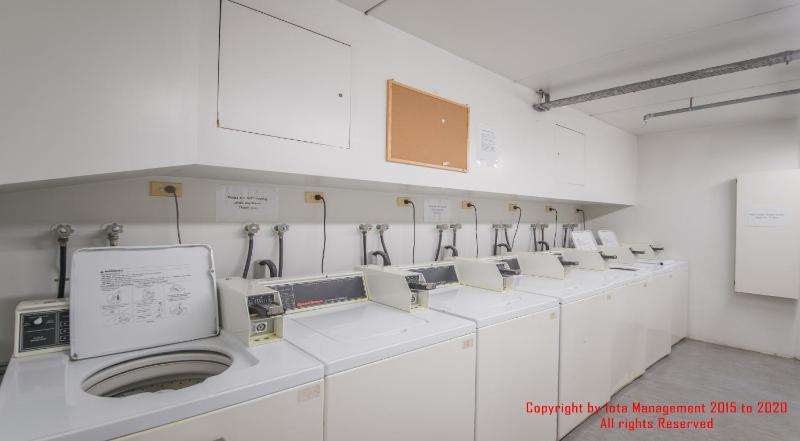 Columbia Apartments - image 12