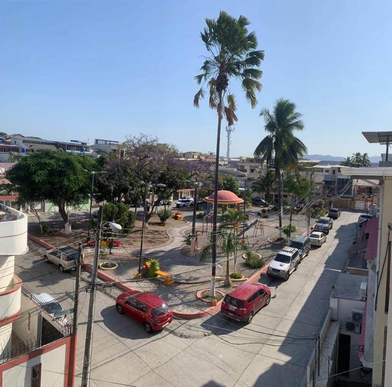 Garzota Suites Gardens - image 8
