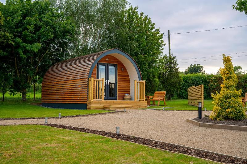 Willow Farm Glamping - image 8