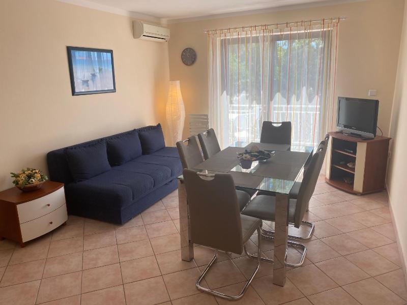 Apartment with Sea View image 1