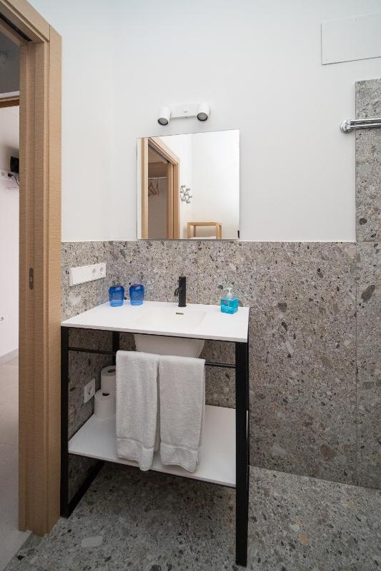 Apartamentos Alcoba 13 - image 8
