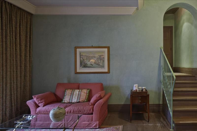 Classic Suite image 3