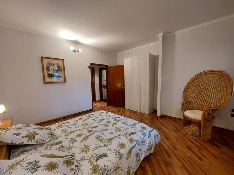 Lungarno 32 with private parking - image 16