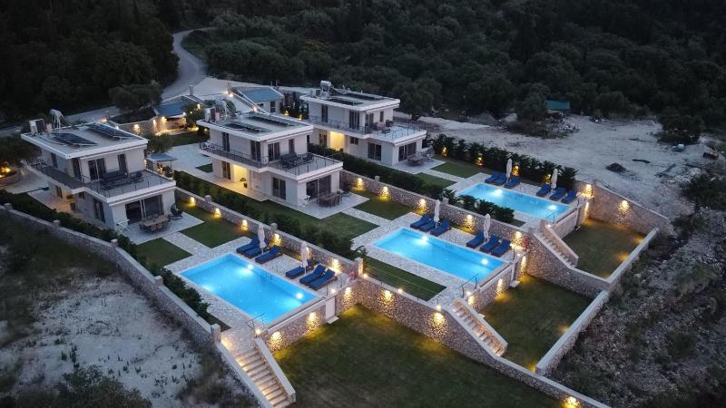 Villa with Private Pool image 1
