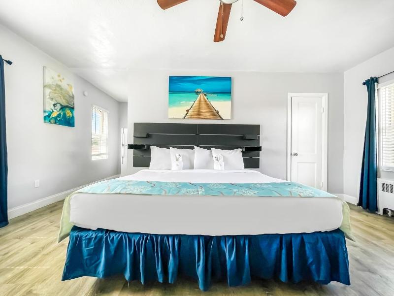 The Palms - image 29
