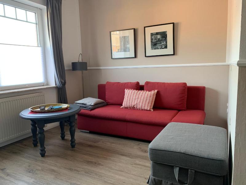 2-Room Apartment image 1