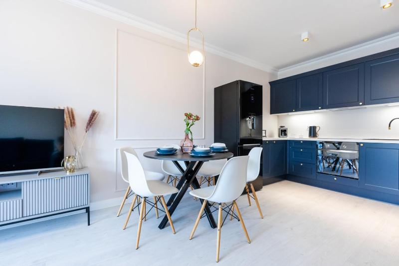 Apartament Liliowy by Major Domus Club - image 31