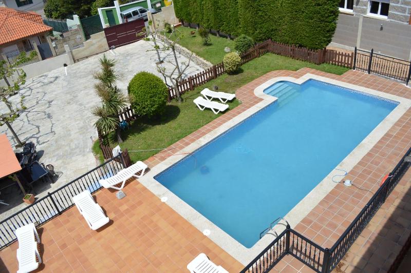 Apartamentos Sinás Playa - image 37