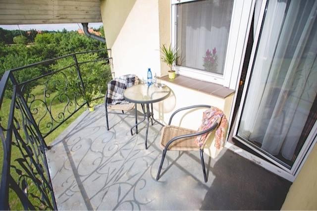 Double Room with Balcony image 4