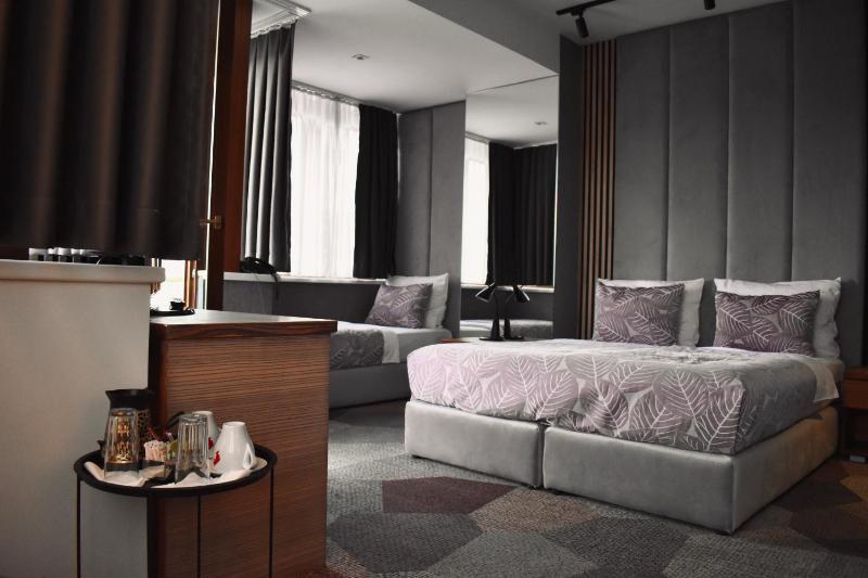 Hotel City View Deluxe - image 6