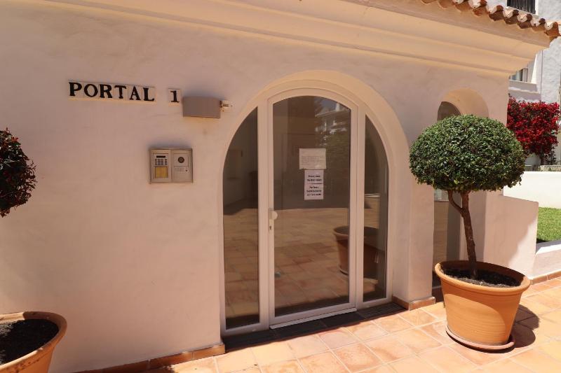 Seaview Puerta del Mar first line beach - image 35