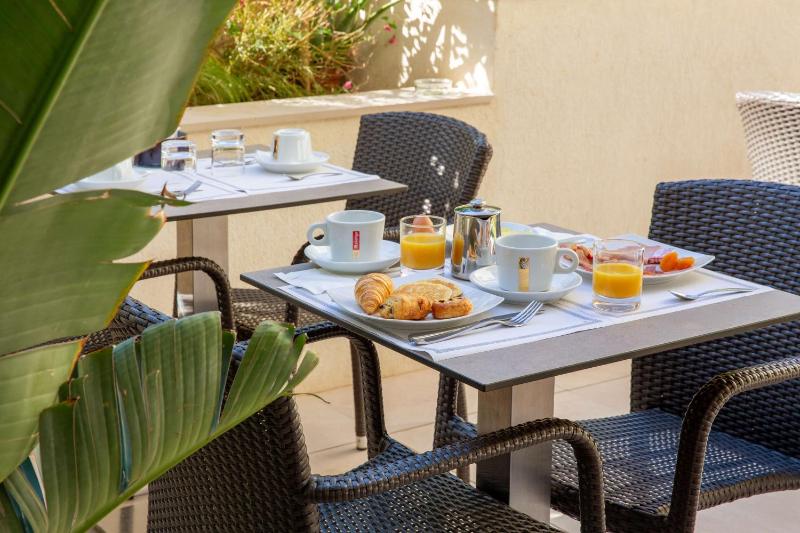 Best Western Hotel & SPA Coeur De Cassis - image 24