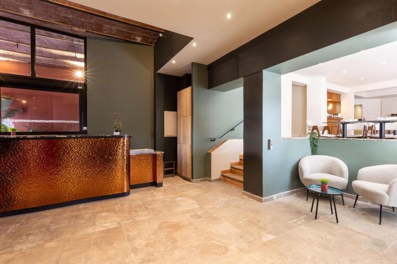 Best Western Hotel & SPA Coeur De Cassis - image 32